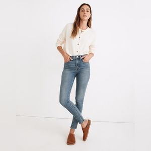 ⬇️Price drop⬇️ Madewell 10" High-Rise Skinny Jeans, Size 25